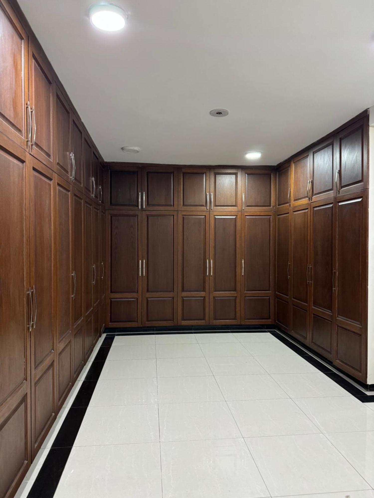 Rose Valet Guest House イスラマバード エクステリア 写真