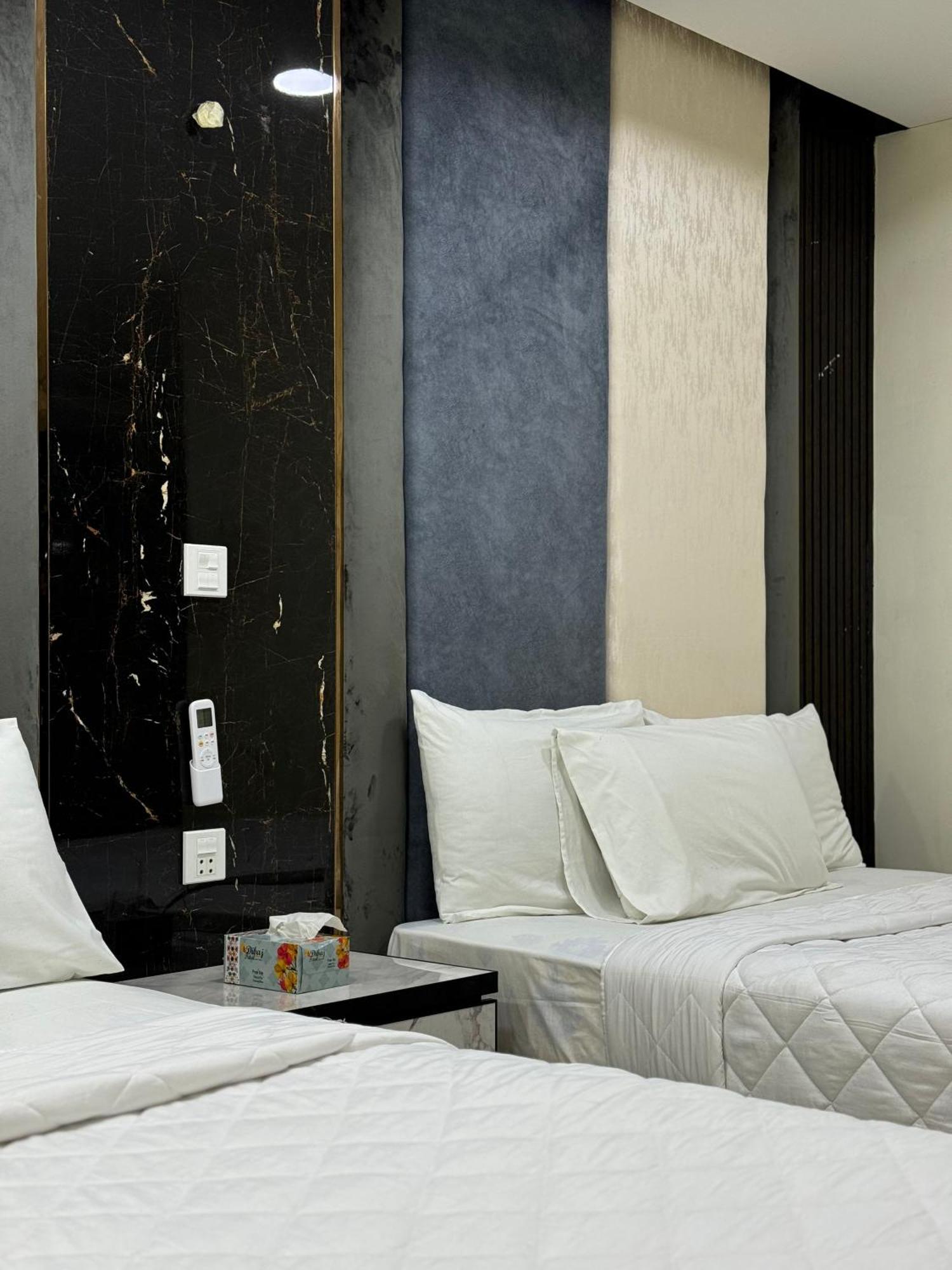 Rose Valet Guest House イスラマバード エクステリア 写真